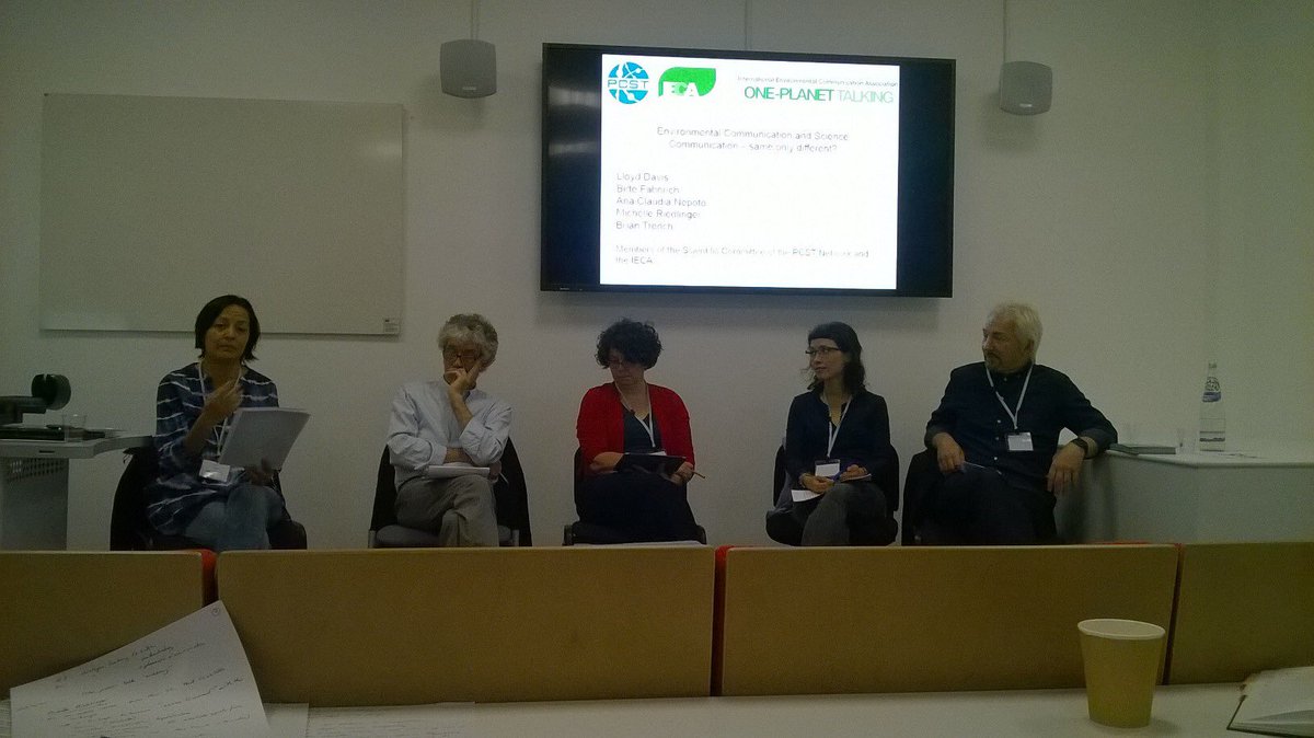 PCSTNetwork's tweet photo. #scicom and #envirocom connections panel at #COCE2017 with @b_trench @birte_faehnrich @nepologia @riedlinm & @LloydSDavis https://t.co/VVYasxdi1i