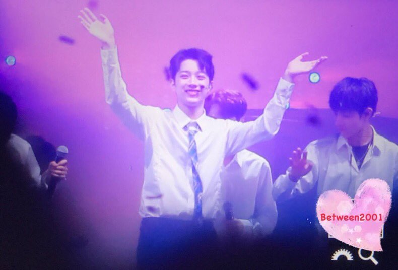 _SeonHo_'s tweet photo. 라이해맑 너무좋다 최고야 https://t.co/tOcP4ez3Om