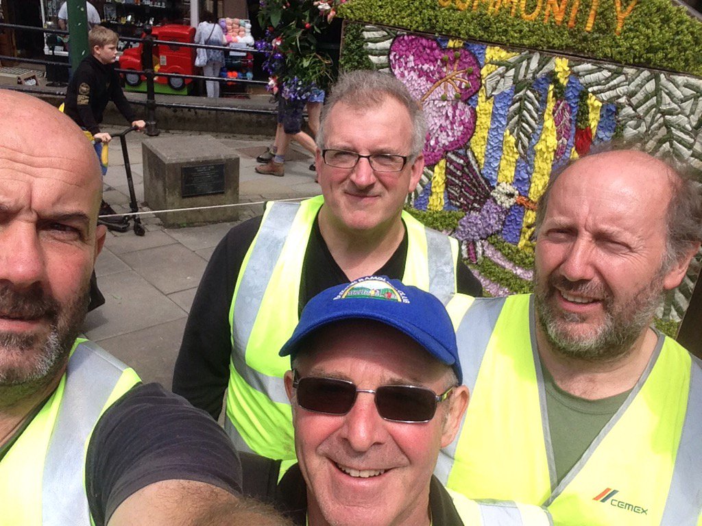 buxtoncarnival's tweet photo. https://t.co/zNj2gz2TFr