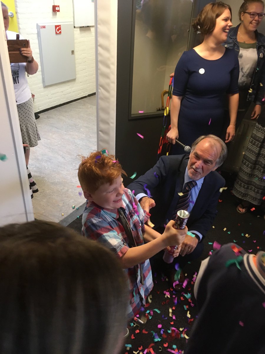Opening van onze mooie nieuwe locatie 't Hôrster Nest, door weth. van Rensch. Inspirerende plek voor opvang, peuterprogr. en bso.