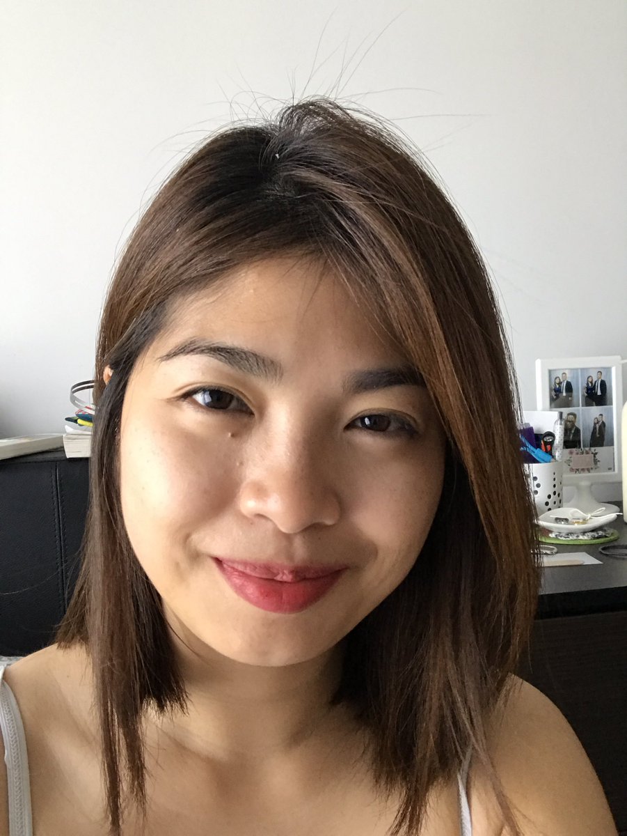 ina_Dg's tweet photo. Na stress.. nag lipstick.. pinost sa twitter. 💄 #rubywoo #macicon https://t.co/i4Nh8XO3JX
