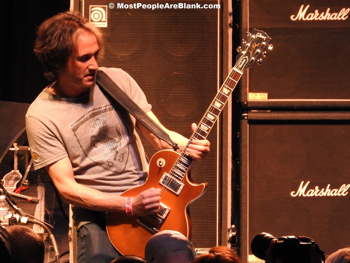 MarcFerrari7's tweet photo. Live shot from the @MonstersCruise in 2016.  KEEL returns on #MORC2018!
https://t.co/8Ww3a8flIA https://t.co/0GEuOqVs5y