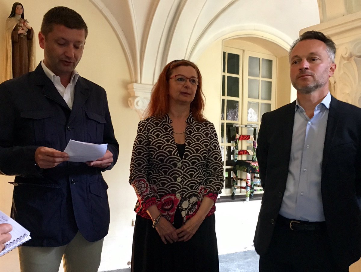 Vernissage de l'exposition "Chambres d'Echos" avec l'artiste plasticienne Marie Goussé au Carmel. L'exposition sera présente jusqu'aux JEP