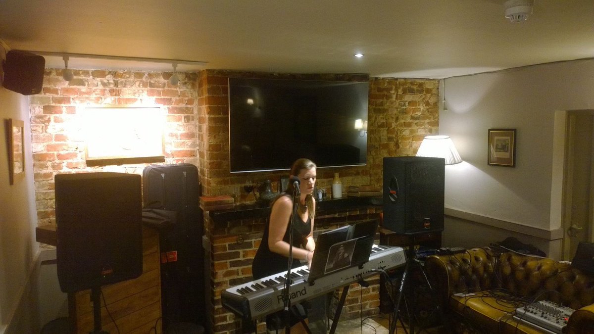 Claire Cameron tweet media