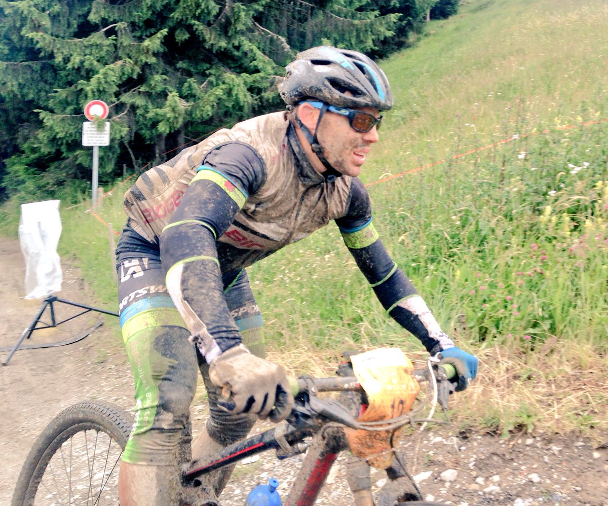 #live by Somfy
Avenaz du Mont d'Arbois Km93 1.Urs Huber 2. A.RAPILLARD 3. L. RONCHI4. Daniele MENSI 5. D. PERRIN
