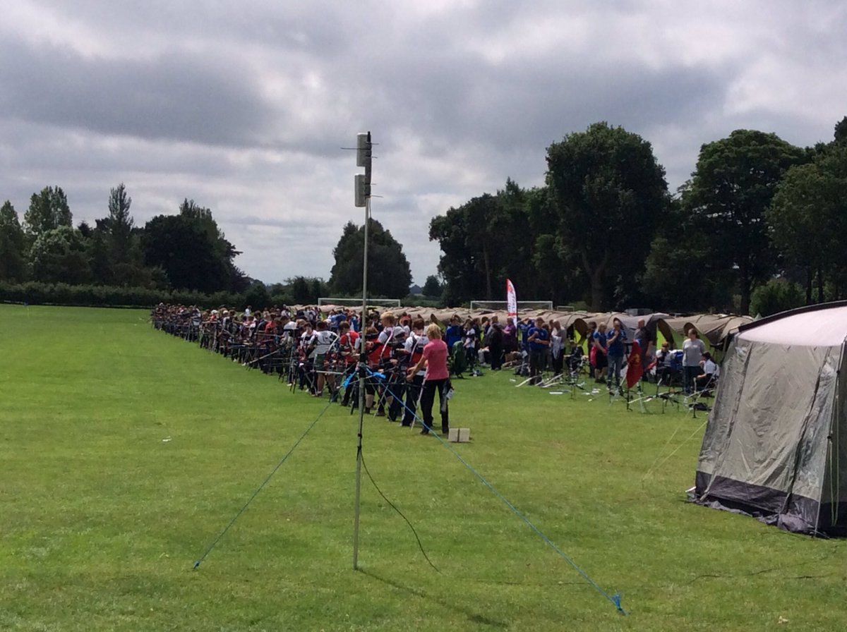 Suns come out at the <a href="/archerygb/">Archery GB</a> #JNOC2017!!!