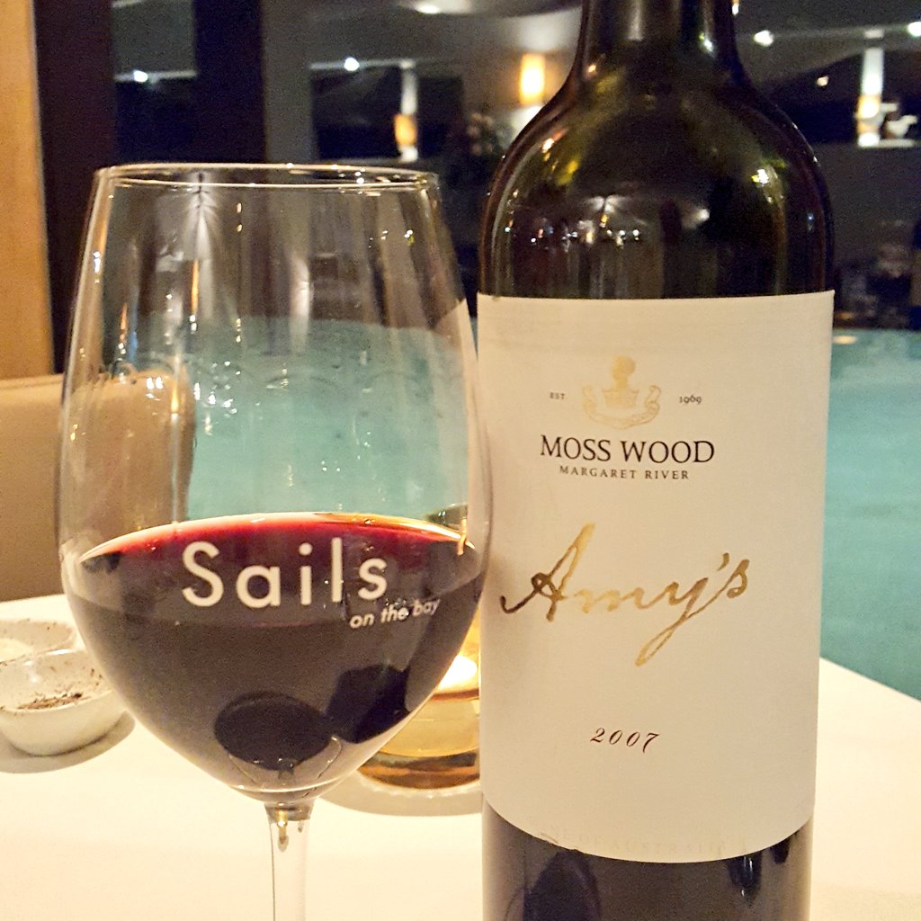 AustWineTasting's tweet image. Moss Wood Margaret River Amy's Cabernet Blend 2007 @Moss_Wood @MargaretRiverWi @winewankers #wine #aussiewine One of the best wineries in Oz