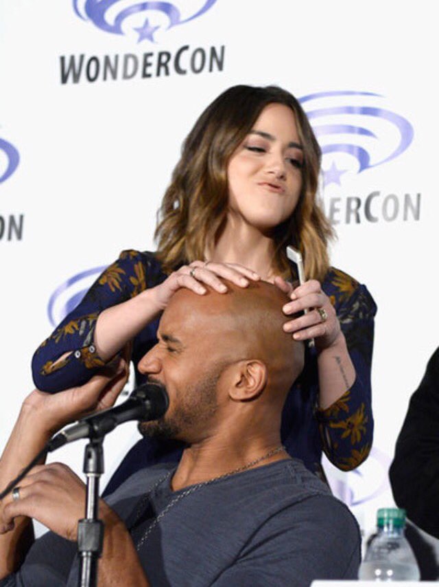 Happy birthday Henry Simmons! 