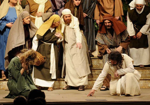 sametcambro's tweet photo. @jessilynjustice @LysaTerKeurst @Proverbs31org Lysa did not go out of her marriage to seek love, modern day Pharisees will condemn her and ask her to step down. Let's have the mind of JC https://t.co/tyDaLp6P4X