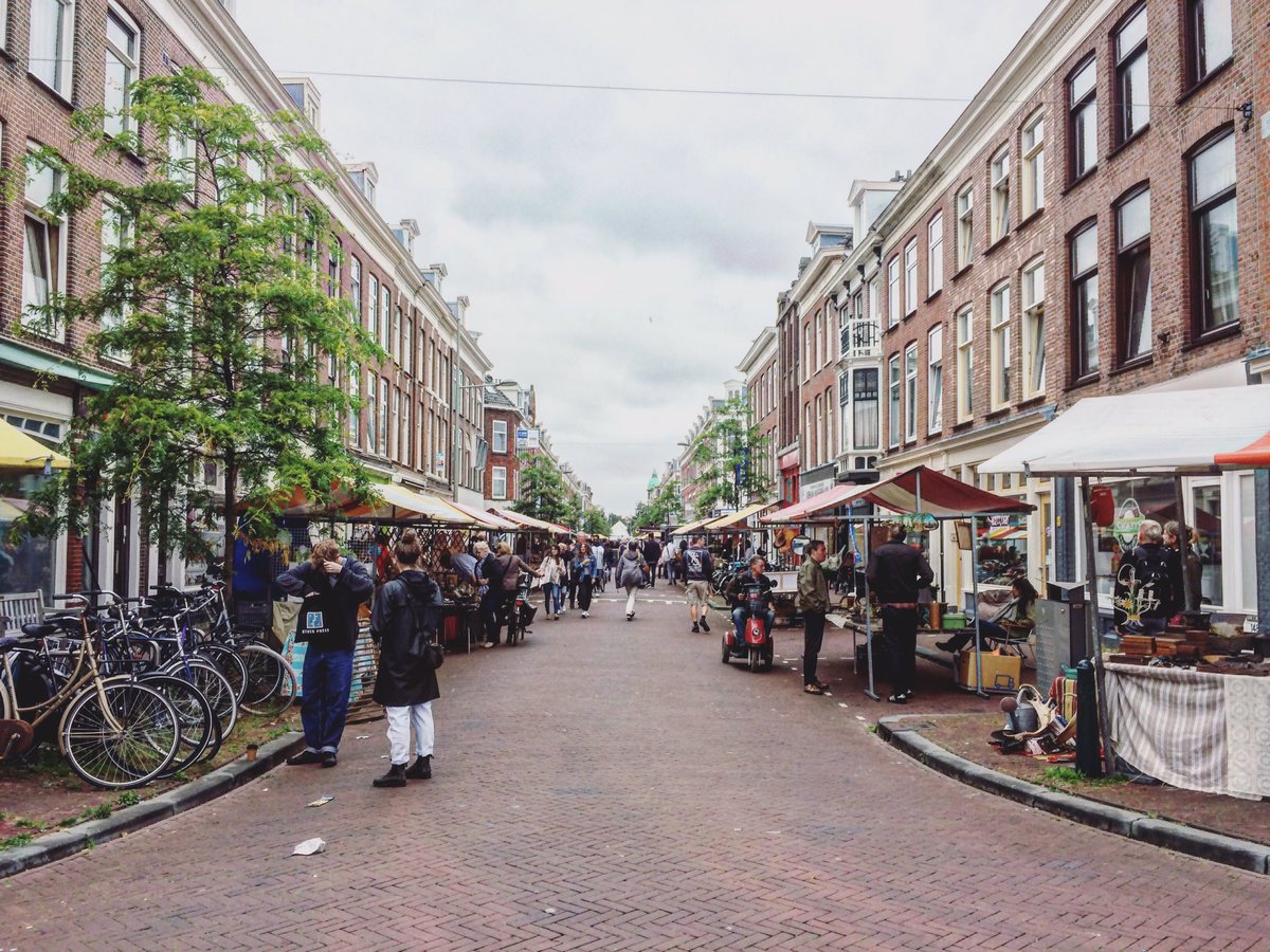 PvdAZeehelden's tweet photo. Flagship market + #Zeeheldenfestival = een mooie dag in het #Zeeheldenkwartier! https://t.co/kE5RTEifYN