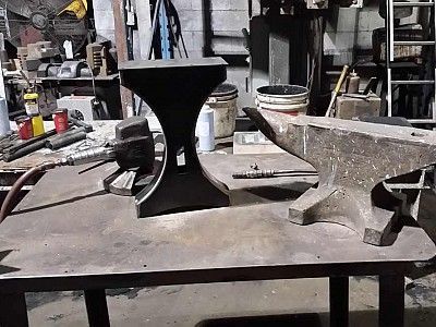 HammertownInd's tweet photo. Great for your hallway “$1695 - LOCKE CONSOLE TABLE - NO. 5” https://t.co/q8Iw15ks8w https://t.co/P6CbdSu9YK