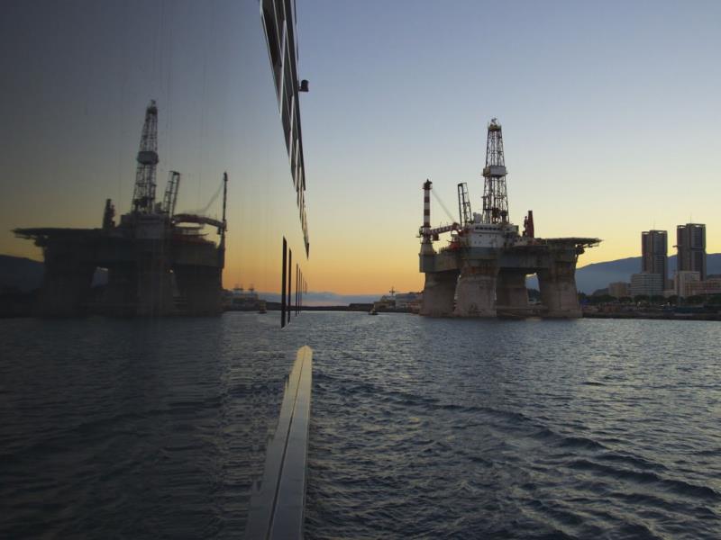 Leaving port for the #SavageIslands during a beautiful sunrise. Photo by Andrew Park #scuba goo.gl/mYvYxm