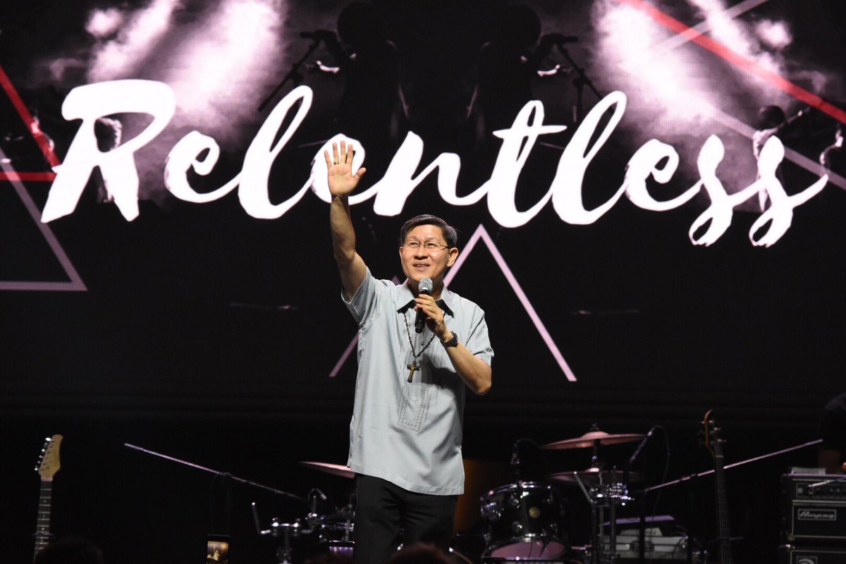 Luis Antonio Cardinal Tagle waves to the crowd, at the Relentless Singles & Youth Faith on Fire at the Araneta Coliseum. #relentless #youth