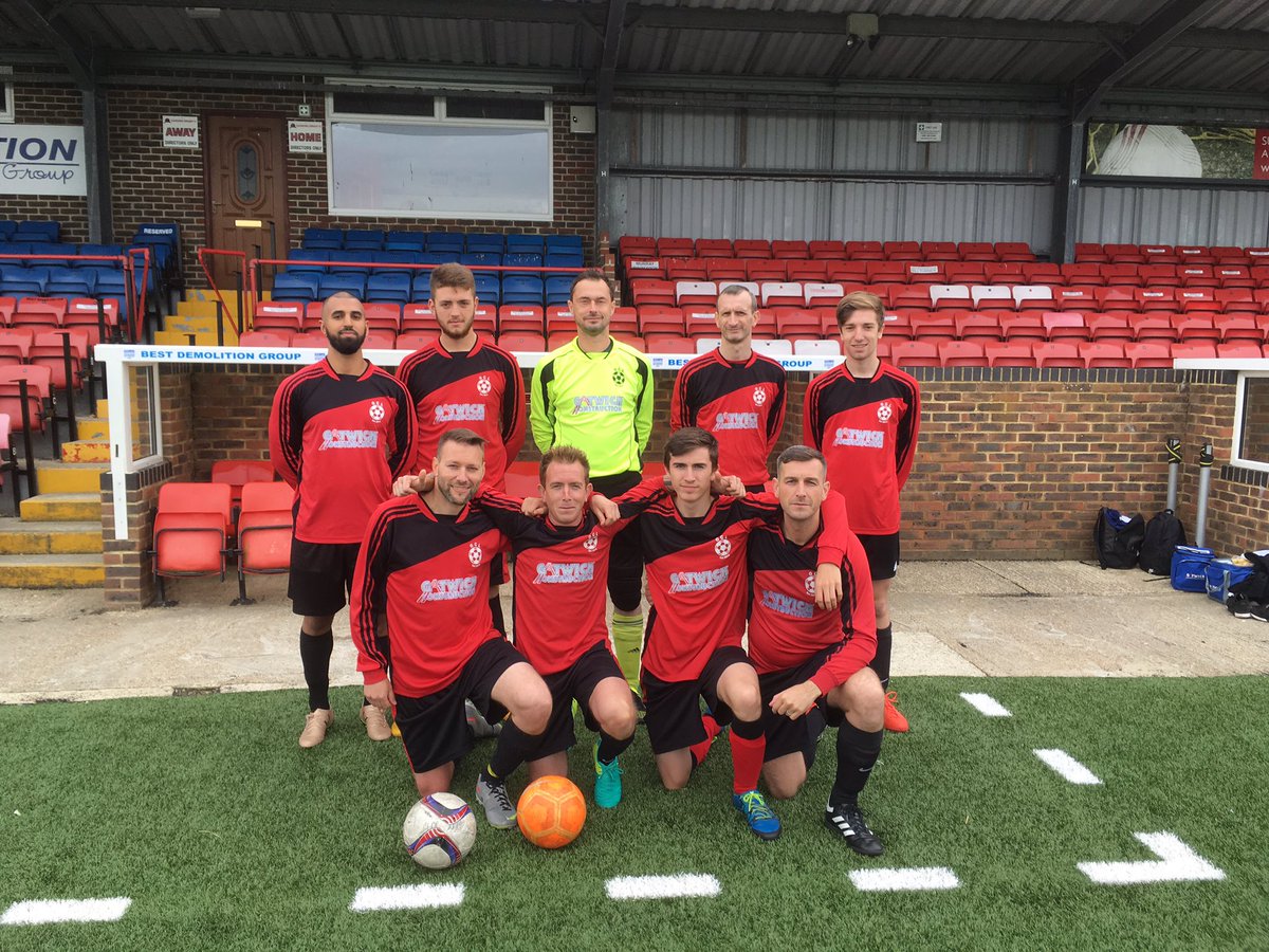 BenChubb4's tweet photo. #TeamGCL ⚽️@SoccerSixesS6 https://t.co/QFQ9gh1FJy