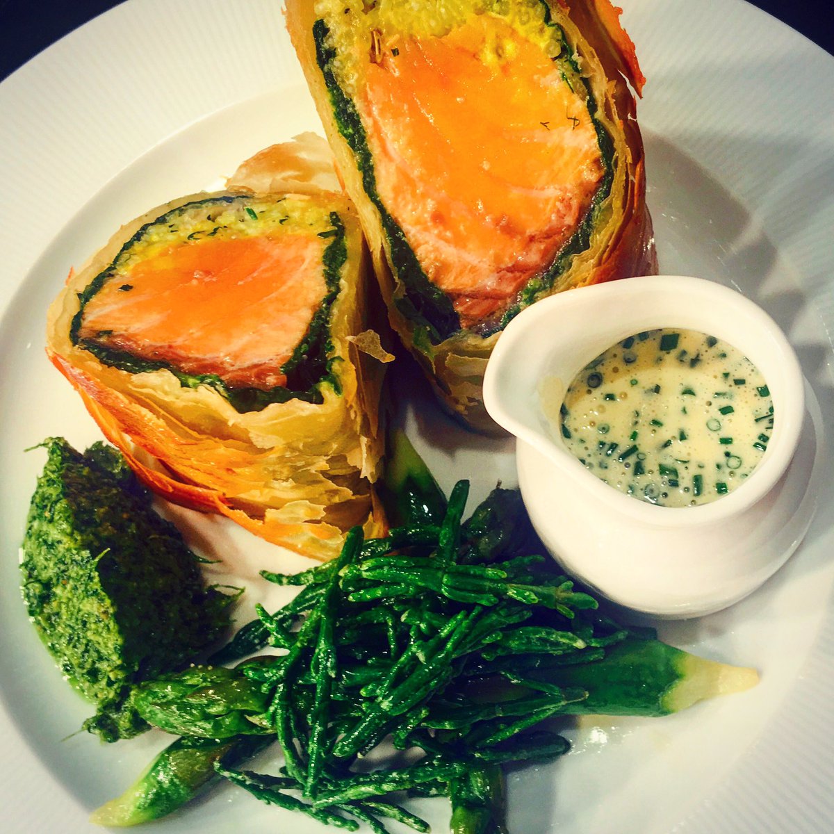 Fresh food and great cocktails, call 01708 377717 to book. Due to cancellations we have a few tables left for tonight and Sunday 👍