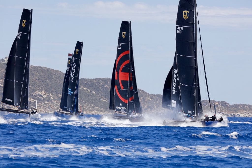 GC32RacingTour's tweet photo. #gc32villasimiuscup #gc32racingtour, race 10 underway but there may be more to come. Very tight at the top. #fastestboats @jesusrenedo https://t.co/No6jKbYHj7