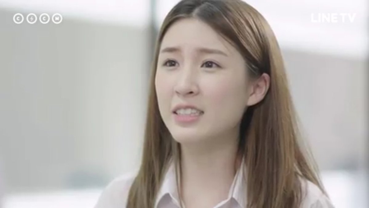 TonsonFamilyyy's tweet photo. How i react to the people who don't like me! 5555555 @tonsonbanyada #MakeitrightSS2 https://t.co/5nOvEQo17G