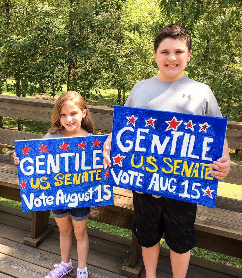 DomForSenate's tweet image. YOUR CHOICE FOR REP SENATE

A) Corrupt insider
B) Unbought businessman 
C) Religious zealot 
D) Career politician
Vote B on August 15th