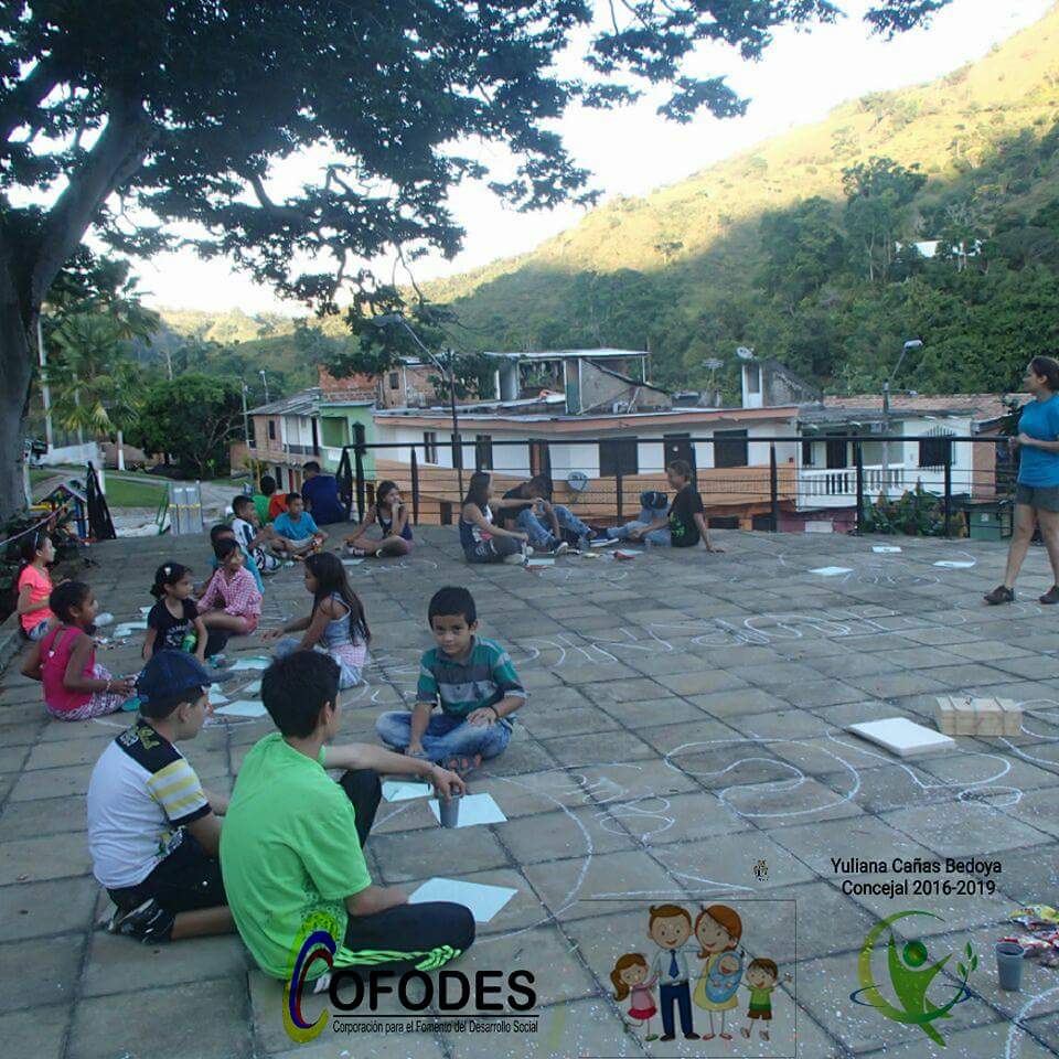 corfodes's tweet image. Reconocimiento al apoyo, liderazgo y emprendimiento de los jóvenes del municipio de caracoli - Antioquía.