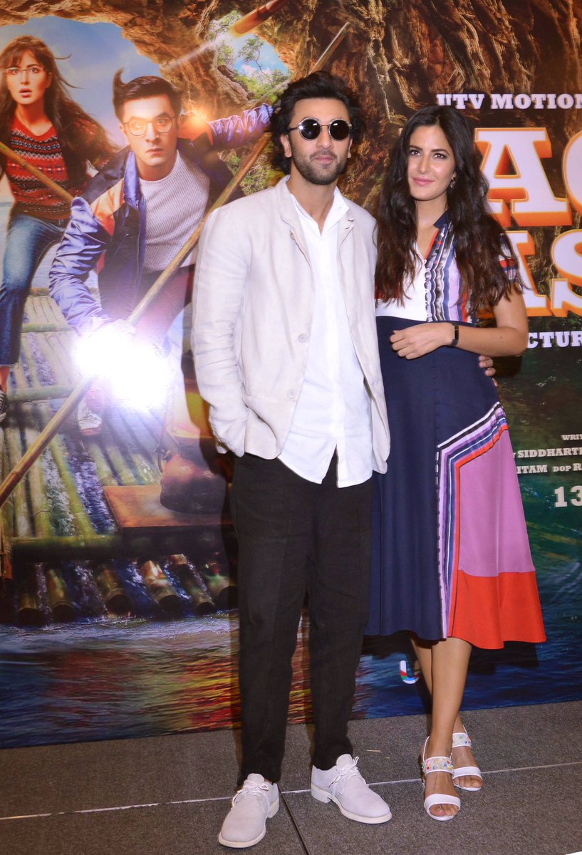 RanbirKUniverse's tweet photo. [More Pictures] Ranbir Kapoor and Katrina Kaif at #JaggaJasoos Press Conference 
#SIIMA2017 https://t.co/WRqY2JbOcM