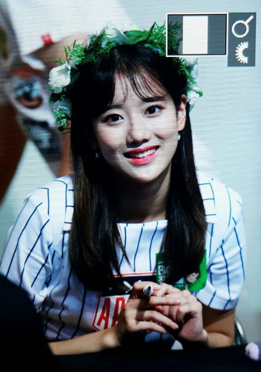 이나은닷컴 tweet media