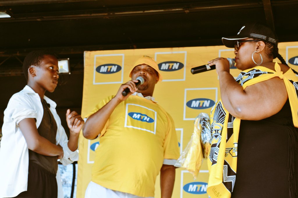 MTNEswatini's tweet photo. #MTNSWAMA #MTNRhymesAndLaughter #MTN_iFest #MTNRoadshow #SimunyeInvasion https://t.co/w2aJajoCNH