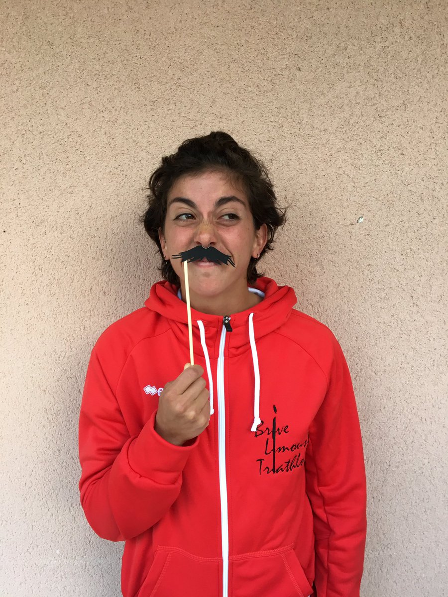 Les filles de la D1 sont prêtes pour demain!
#tousgaillards #GPFFTRI