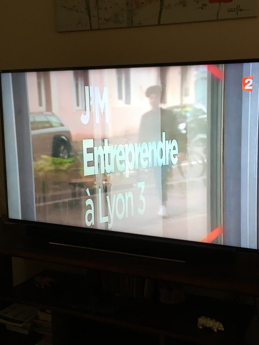 Merci à @France2tv <a href="/LaurentDelahous/">Laurent Delahousse</a> et Agnès Monteux pour le reportage sur @IncubateurJM #20H #startup #Lyon #entrepreneurs