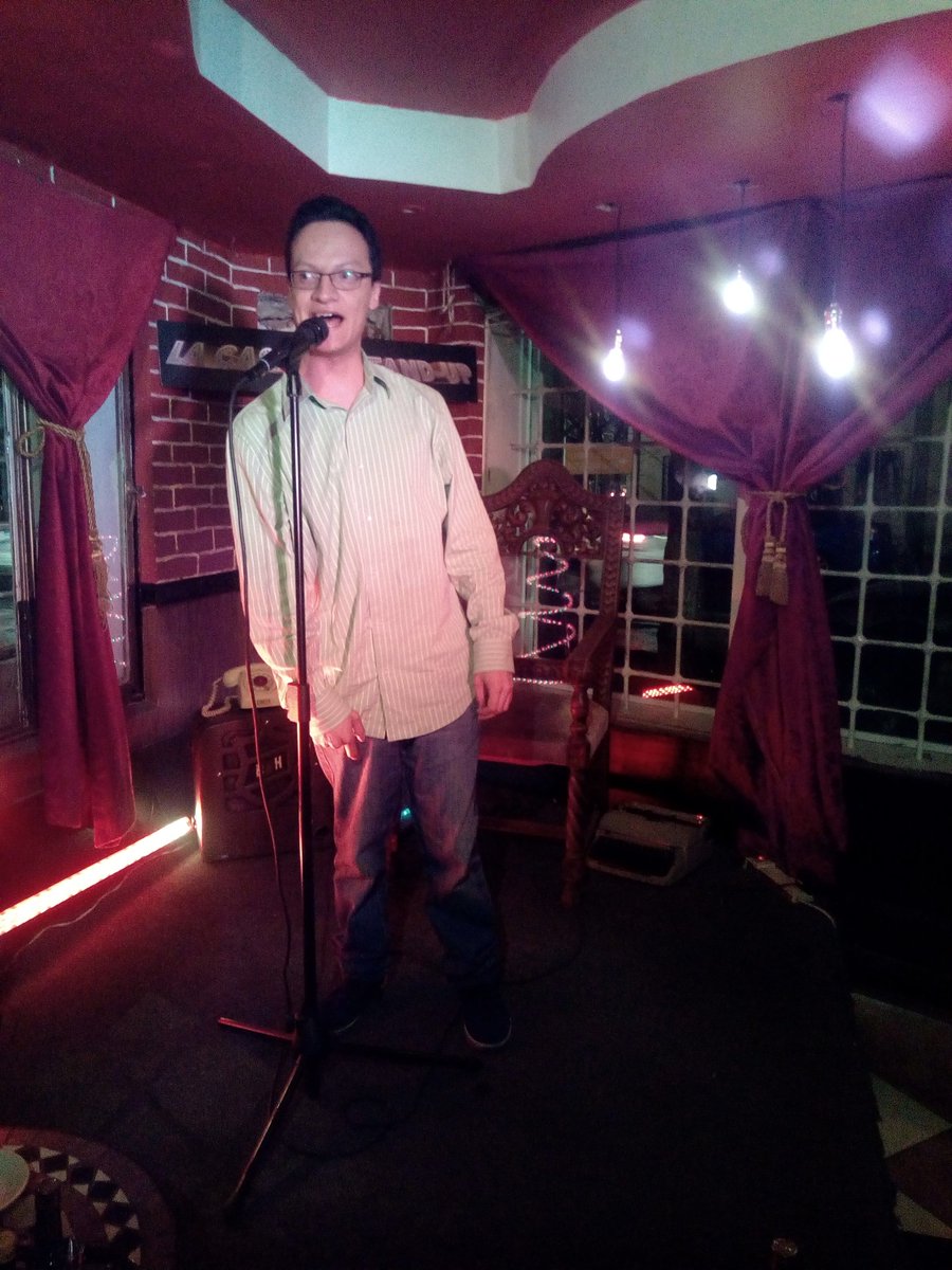 Y PARA CERRAR LA SEMANA 
$200 10pm
HOY 5 COMEDIANTES 
Reserva ya 5534233355 
#VenAVivirLaExperiencia #StandUp #ENFAMILIA