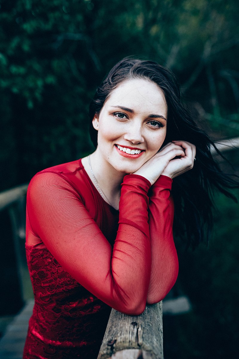 AdbStyled's tweet photo. Airbrush Make up:  https://t.co/xSzzfCY3wZ
Photo:  @adeledb27 
Beautiful Kayla https://t.co/t6rXsnXQxe