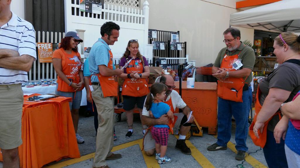 Dave Crowthers (@davec_thd) on Twitter photo Glen being recognized with an Executive Homer from Ann Marie! Way to live the values glen! #voa365 <a href="/marlaina_smith/">Marlaina Smith</a> @marcialrod165 Glen being recognized with an Executive Homer from Ann Marie! Way to live the values glen! #voa365 <a href="/marlaina_smith/">Marlaina Smith</a> @marcialrod165