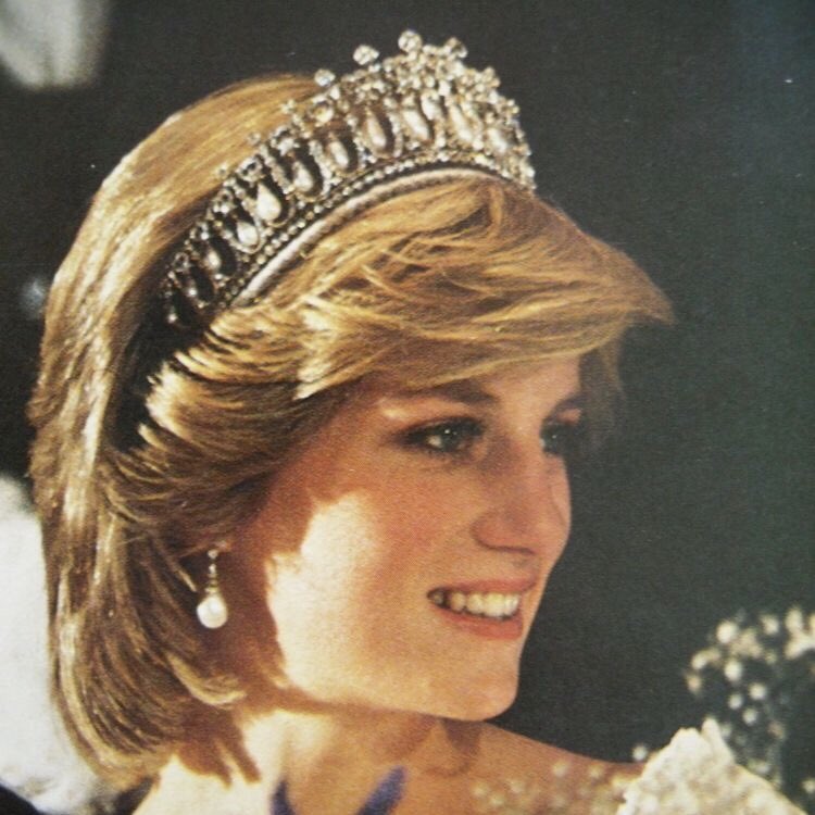 Happy Birthday to Princess Diana, her smile was beautiful   