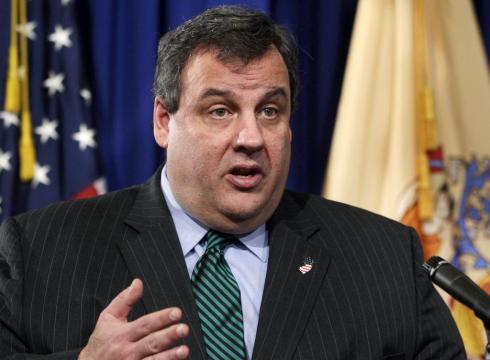 NJ government shut down amid budget standoff bit.ly/2tvPCqv https://t.co/uwod1H7AfZ