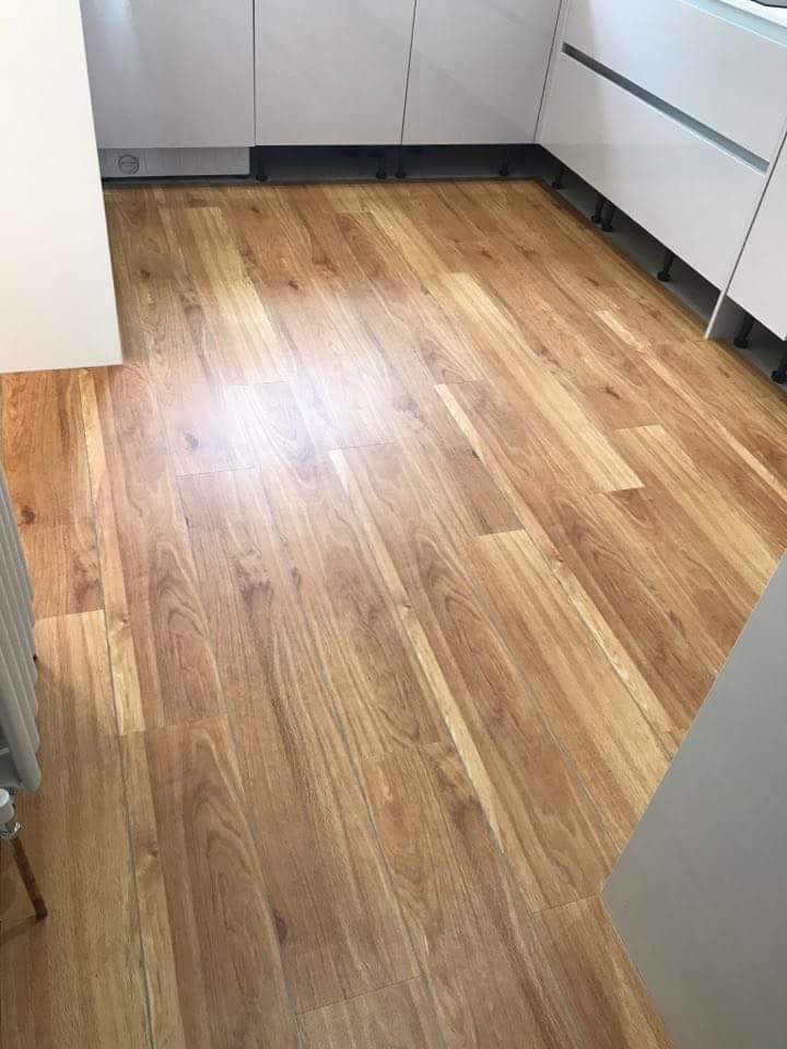 DW_Flooring's tweet photo. #distinctiveflooring classics #spring oak fitted 'ships decking' style with @AmticoFlooring strips on a combo of @FBallUK #f46 & #f48plus ๐ https://t.co/QvdpIwzZ2Z