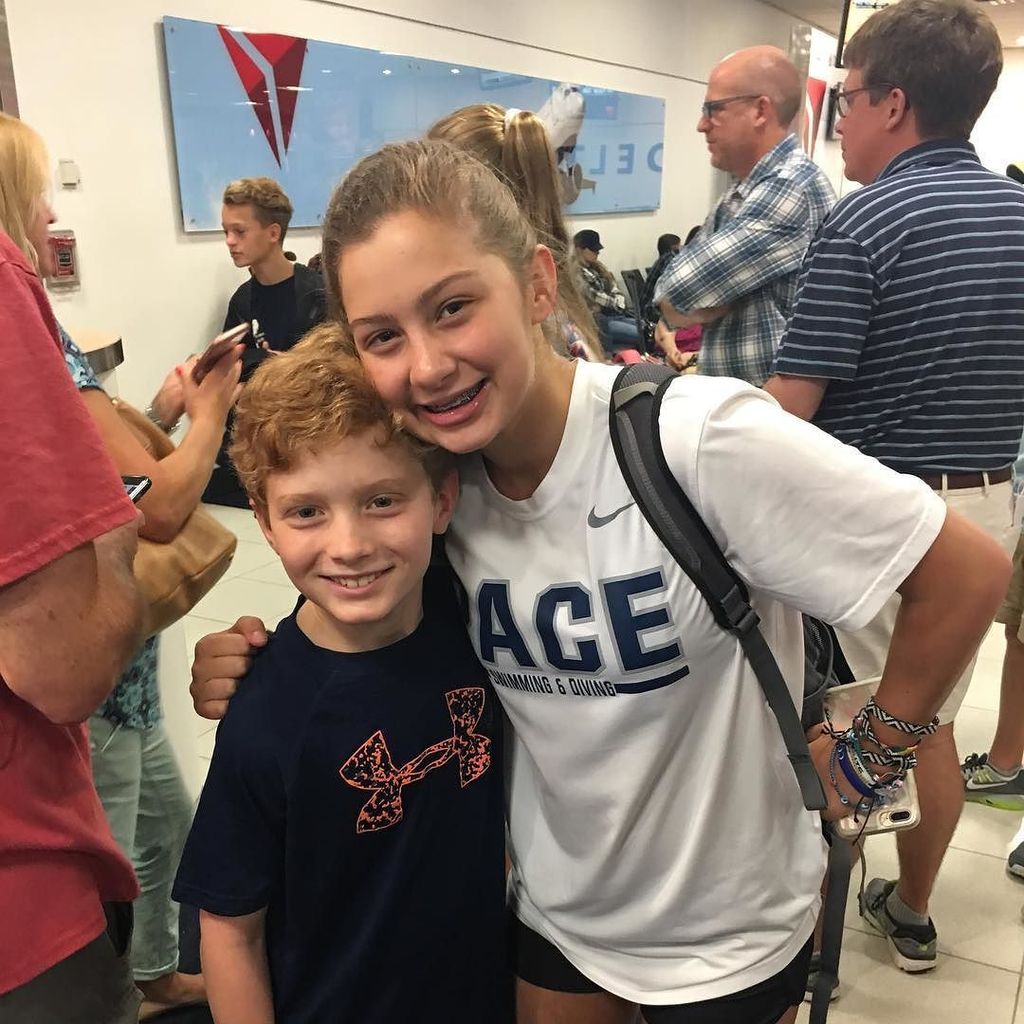 MDFavero's tweet image. Strong, confident, and independent. Proudly sending Leah off to hike, raft, and camp in Colorado for the next two … ift.tt/2uaGyF1