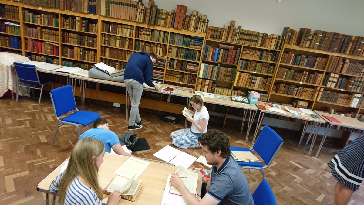 BOYD_Theatre's tweet photo. Another great session with @KeyToThePast this week making timelines and relationship trees on the #RedBarnMurder - writing starts next week! https://t.co/Qm3UBpmKrk