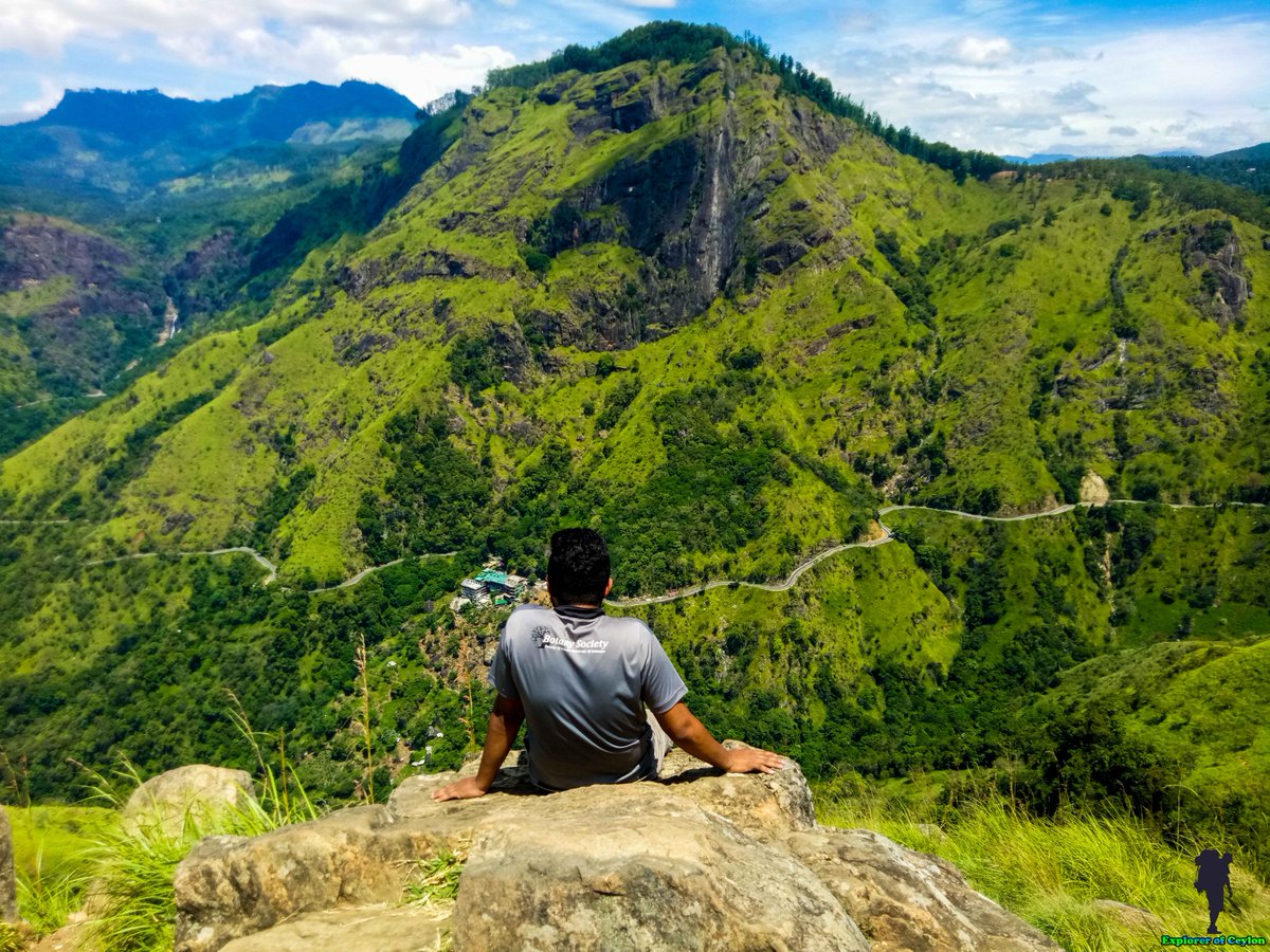 Pibu_Ra's tweet photo. Beautiful Ella!❤️😍👌
#Ella #EllaRock #MiniAdamsPeak #NineArchesBridge #SriLanka #lka https://t.co/V0gan3nOKb