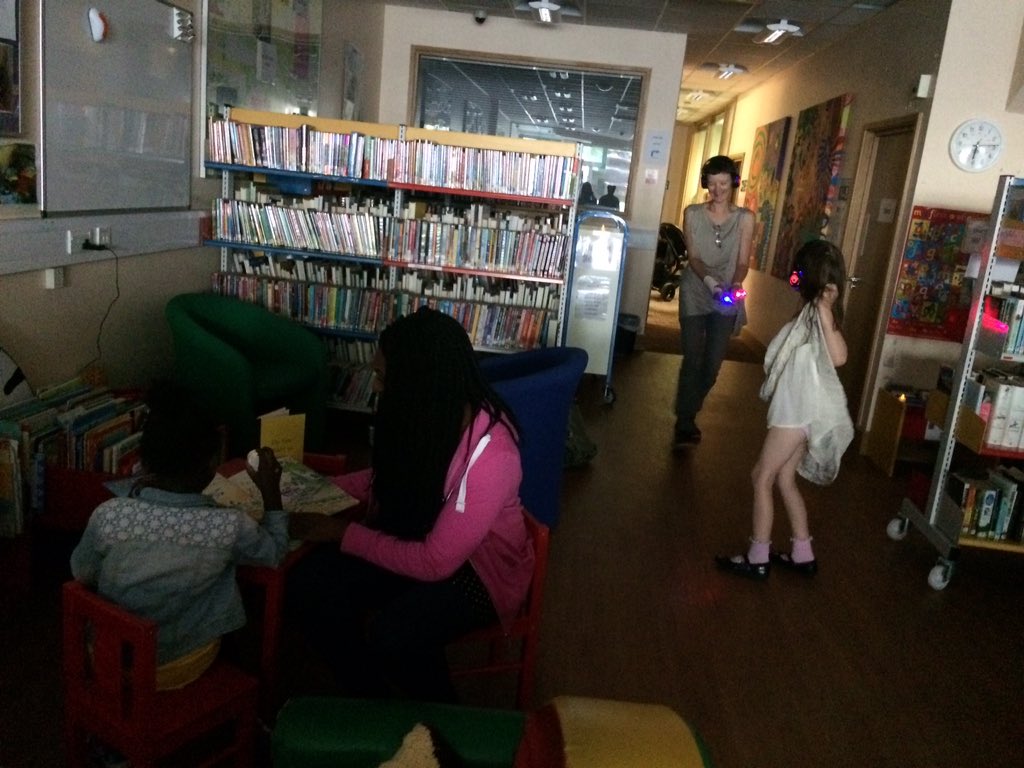 Object_Book's tweet image. Reading and raving