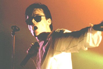 Happy Birthday  Feargal Sharkey!!!! 