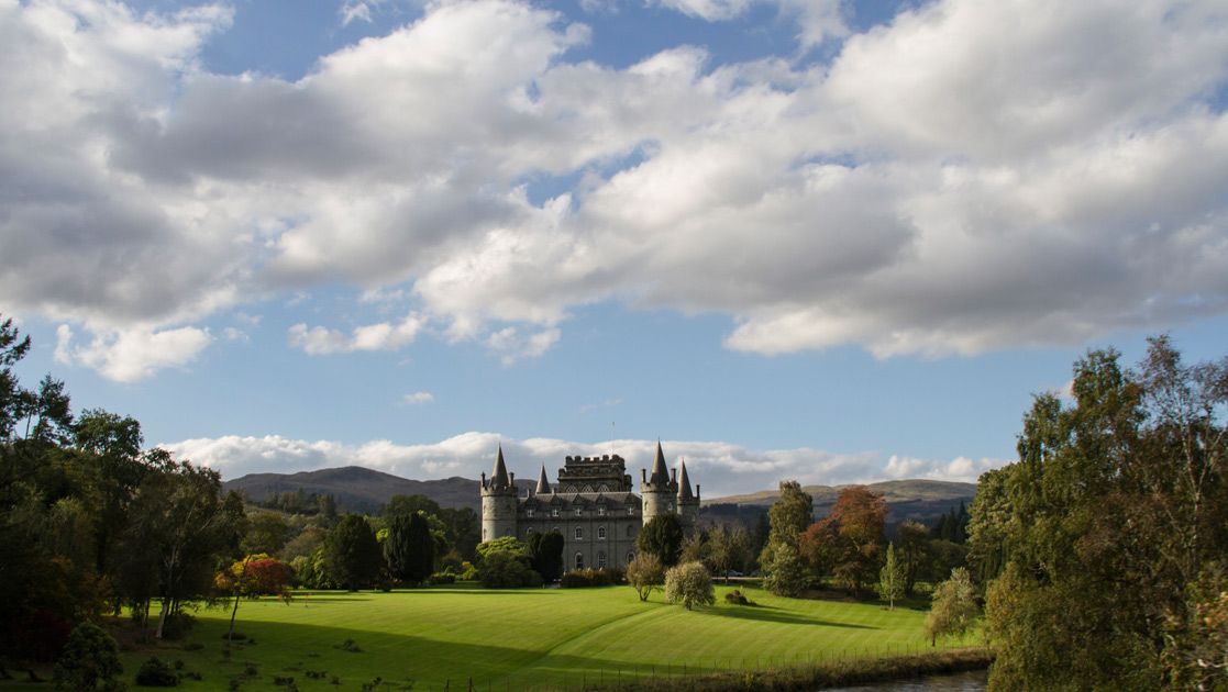 <a href="/InverarayGames/">Inveraray Games</a> at Inveraray Castle, on 18th July is a celebration of #Highland culture &amp; heritage #WildAboutArgyll: inveraray-games.co.uk