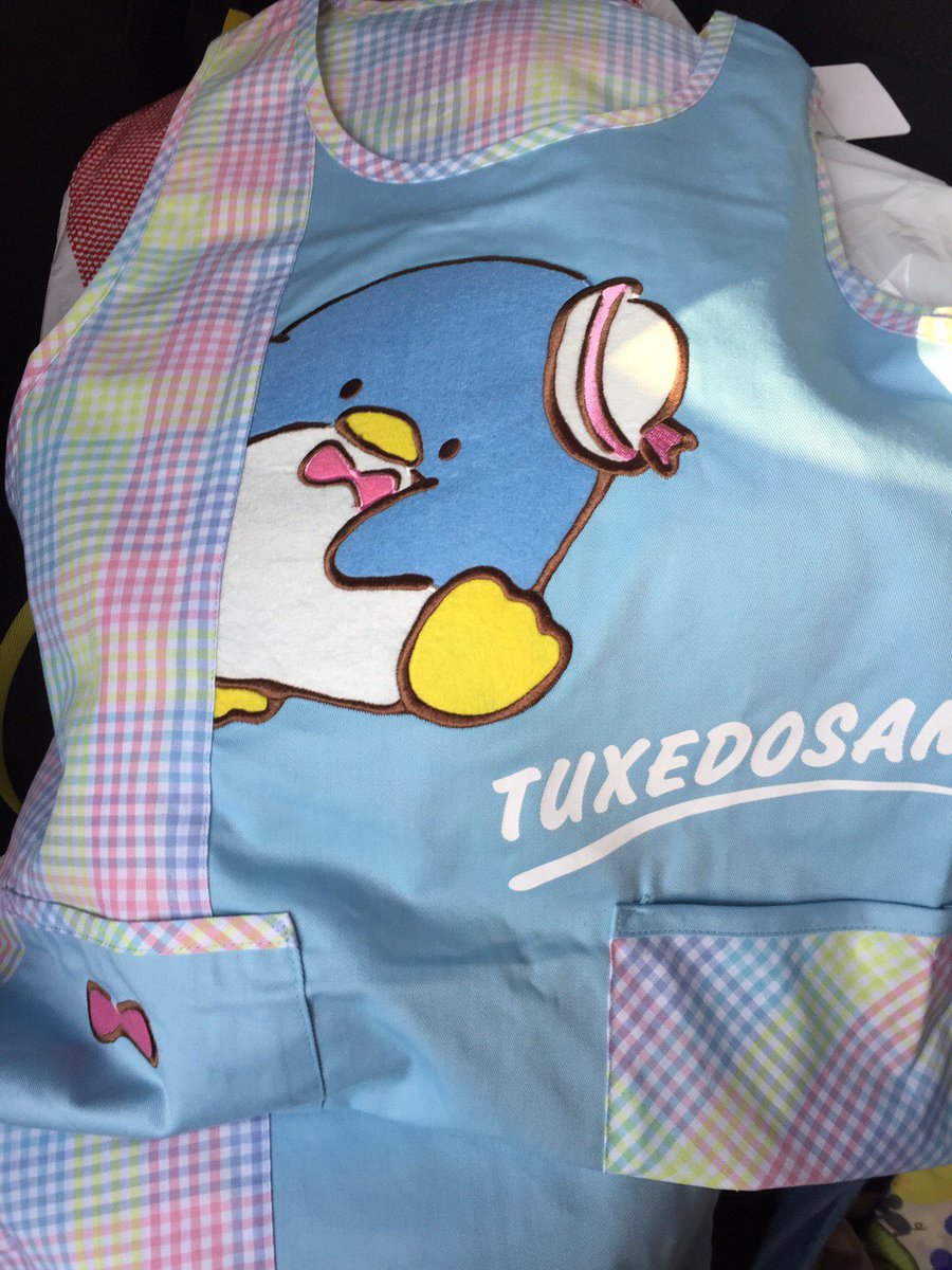 極貧 無意識 水を飲む サンリオ エプロン しまむら Martialren Org