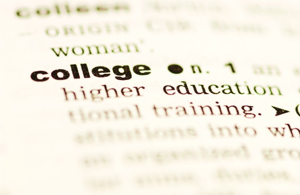 advisorsource's tweet image. Honors: Anita Chirackal of Sterling Heights is recognized at @JohnCarrollU  ow.ly/1cok30cDfY9