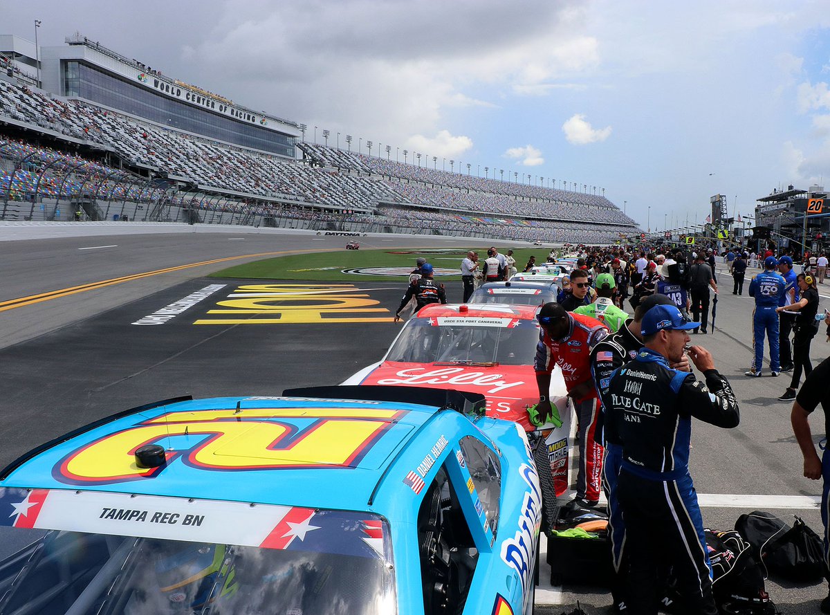 jtillervision's tweet photo. #xfintiy Scenes from the delayed Coca-Cola firecracker 250 at Daytona International Speedway Saturday https://t.co/ts1f5Owqme