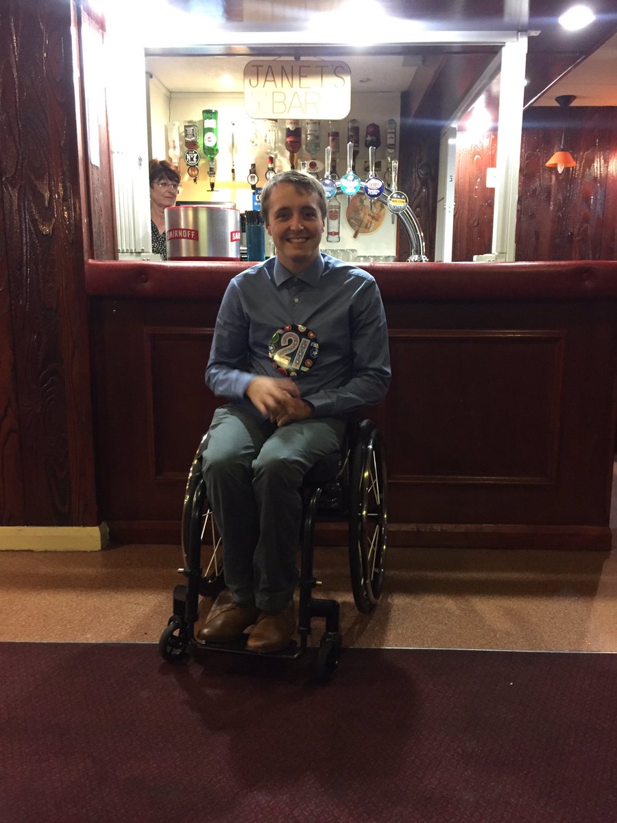 Happy 21st <a href="/MediaJoshG/">Josh Gardner</a> 🎊🎈