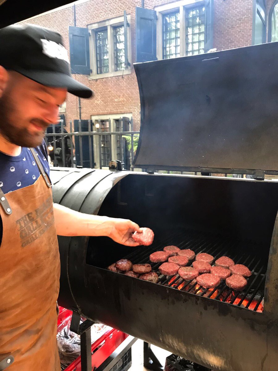 Fire it up <a href="/StraatVoer/">StraatVoer</a>! Nog tot 22:00 vanavond!