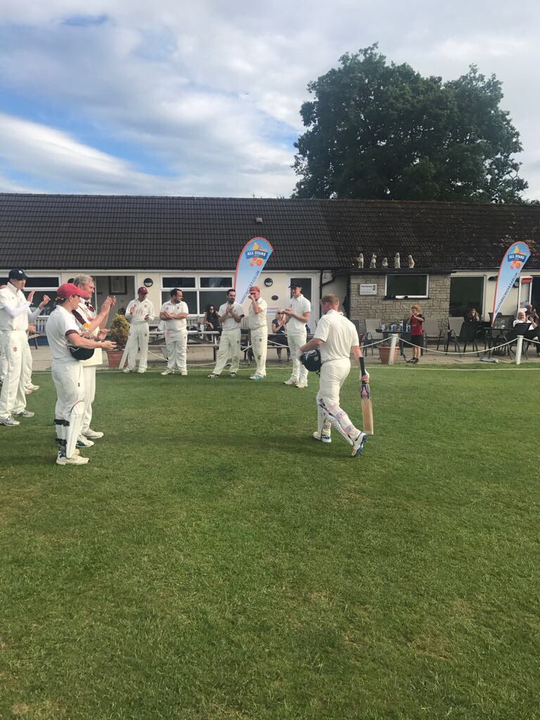 DorridgeCC's tweet photo. 8 wicket win for the 2nd XI today with @gingoir getting 112* #carriedthebat https://t.co/8uB9dHD7Ye