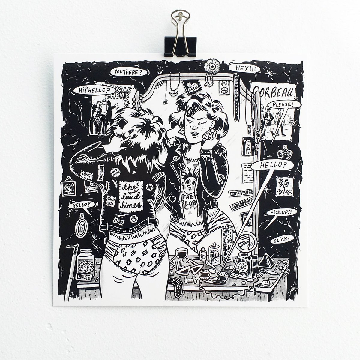 Couleur Dessin have a new song on this Pentagon Black postcard comp of live cellphone recordings by Cdn bands: thefamines.bandcamp.com/album/talk-to-…