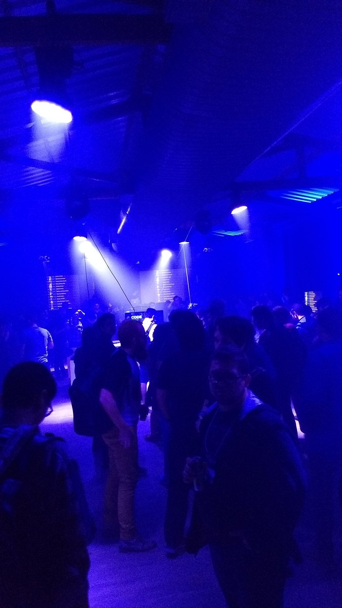 dianaarnos's tweet image. tamo junto!
#LWnoCodeInTheDark #codeinthedark