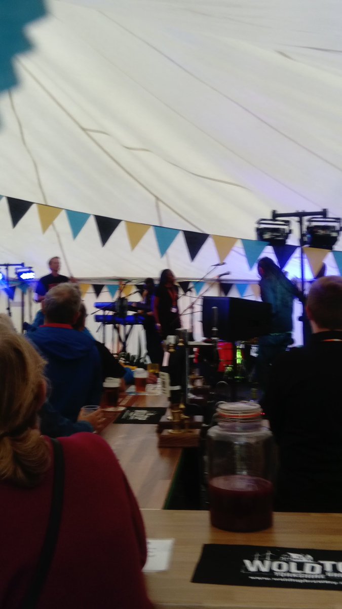 <a href="/claudiamusique/">Claudia Edward</a> in a bonus performance in the bar tentinbetween main stage acts. Awesome <a href="/BurtonAgnes/">Burton Agnes CE Primary School</a>