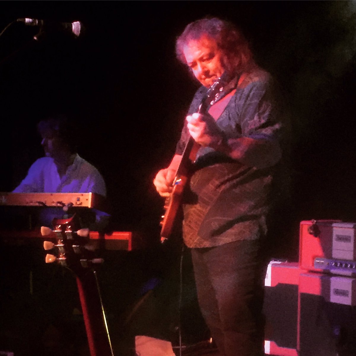 BucksBluesFest's tweet photo. Bernie showing us how to play guitar like a legend! #berniemarsden #bucksbluesfest https://t.co/tKlrCSRnul